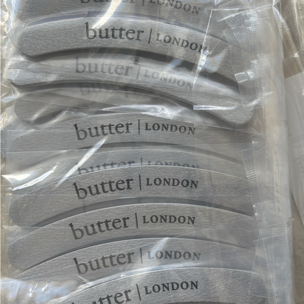 butter LONDON Gray Nail File Set